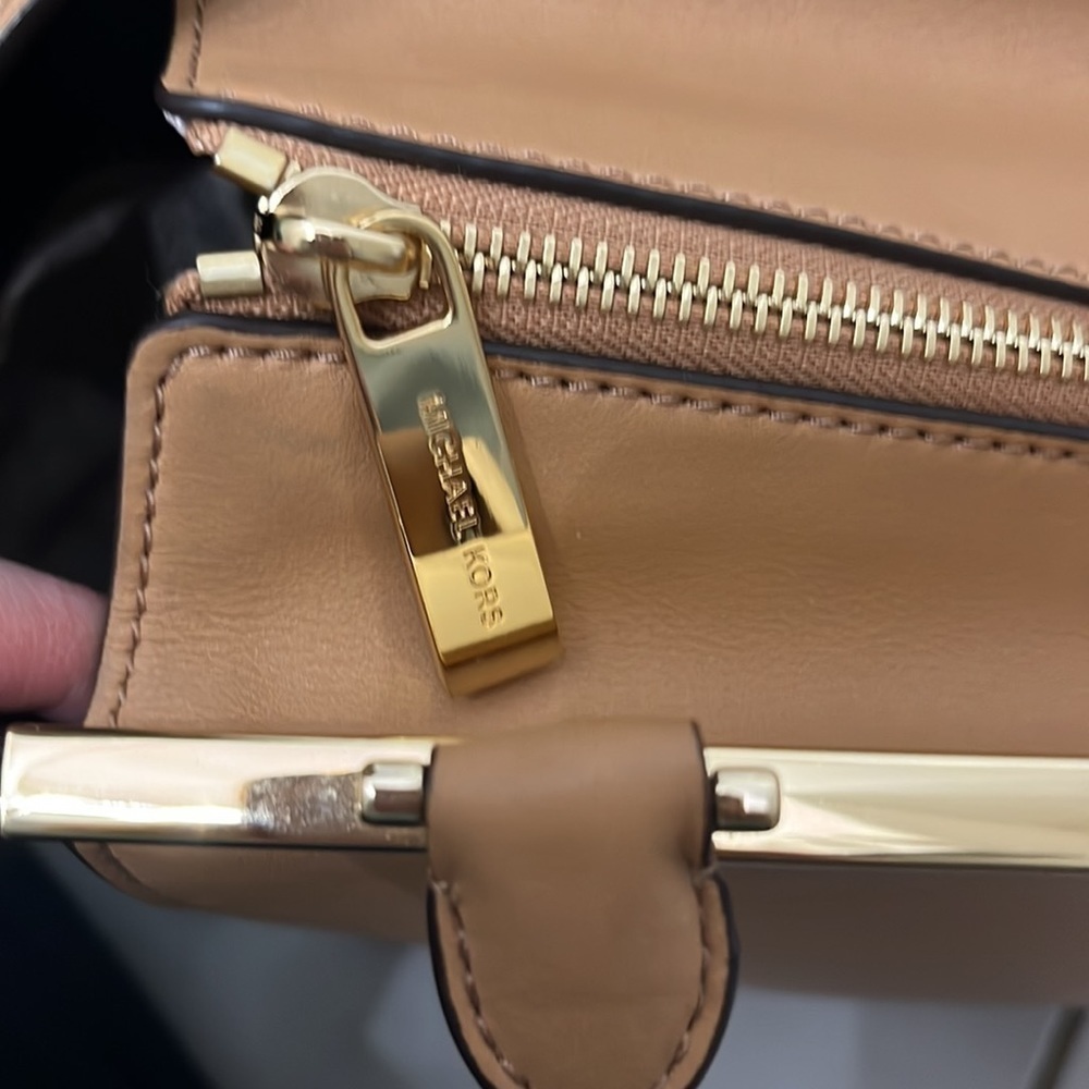 Michael Kors Lana Colorblock Leather Medium Bag - Picture 11 of 16